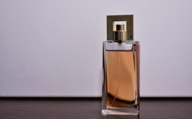 Burberry Weekend for Woman – стильный парфюмерный аксессуар