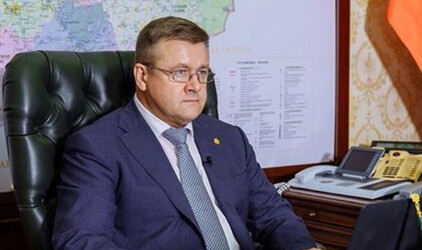 Губернатор Николай Любимов отправился на неделю в отпуск по стране