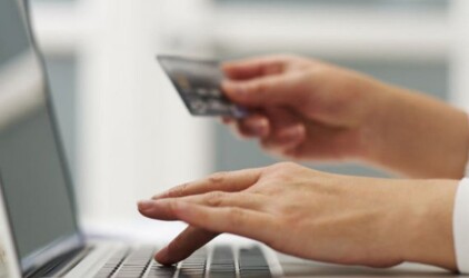 За полисом – в интернет