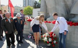 Сотрудники Рязаньэнерго почтили память о подвигах героев  Великой Отечественной войны