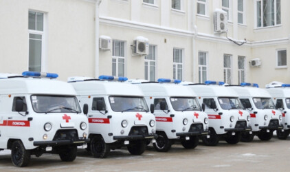 Рязанские медики получили новые машины скорой помощи